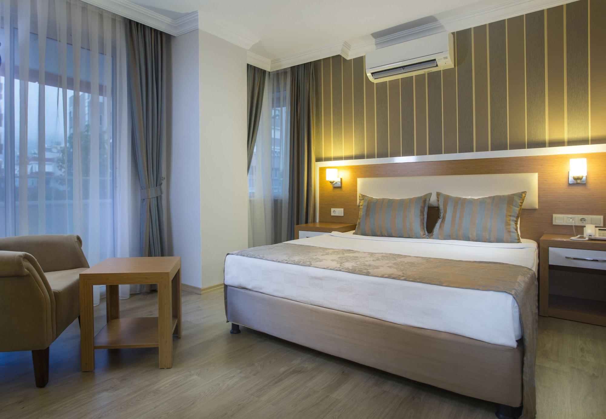 Lonicera City Hotel Аланя Екстериор снимка