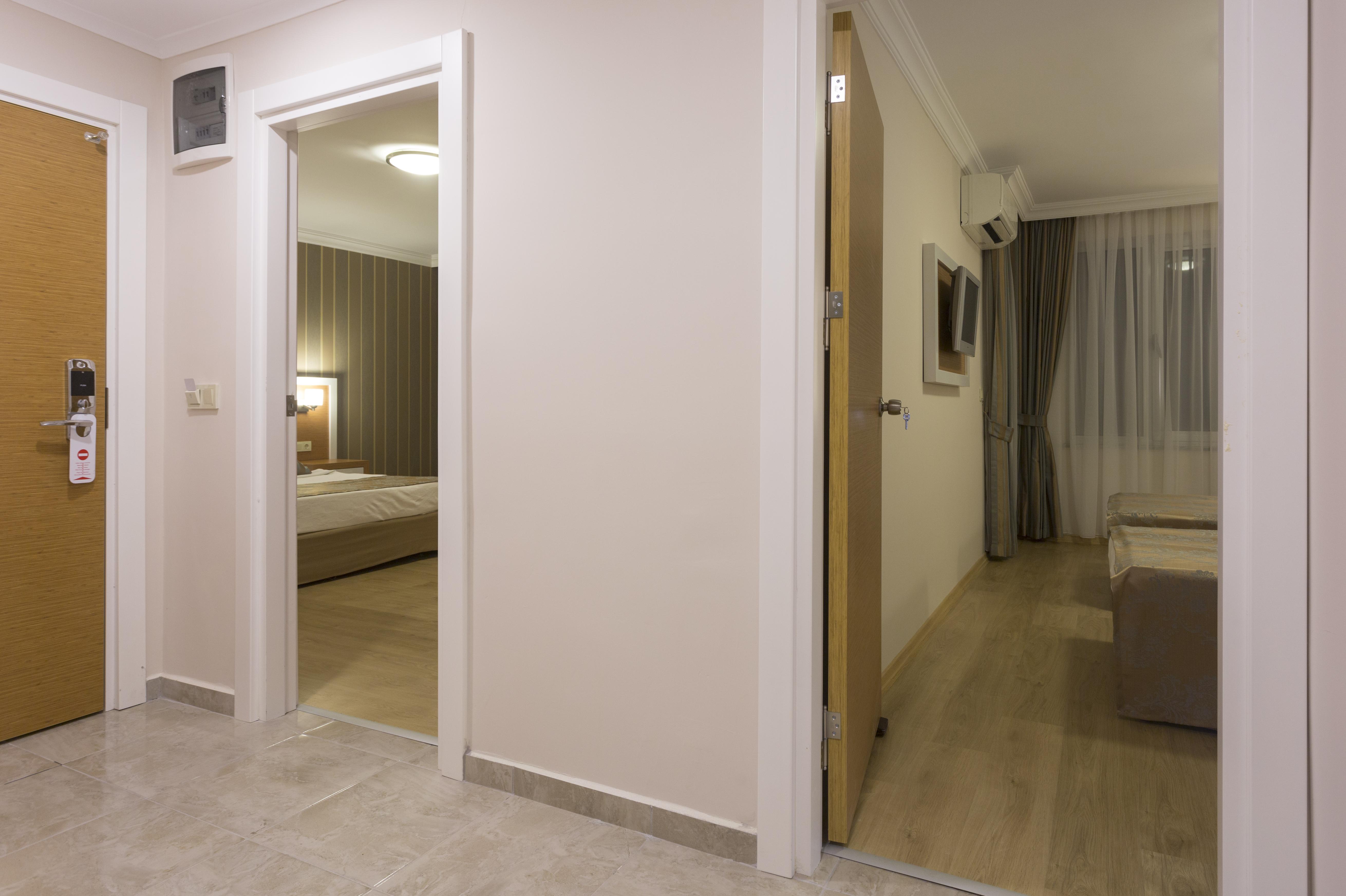 Lonicera City Hotel Аланя Екстериор снимка