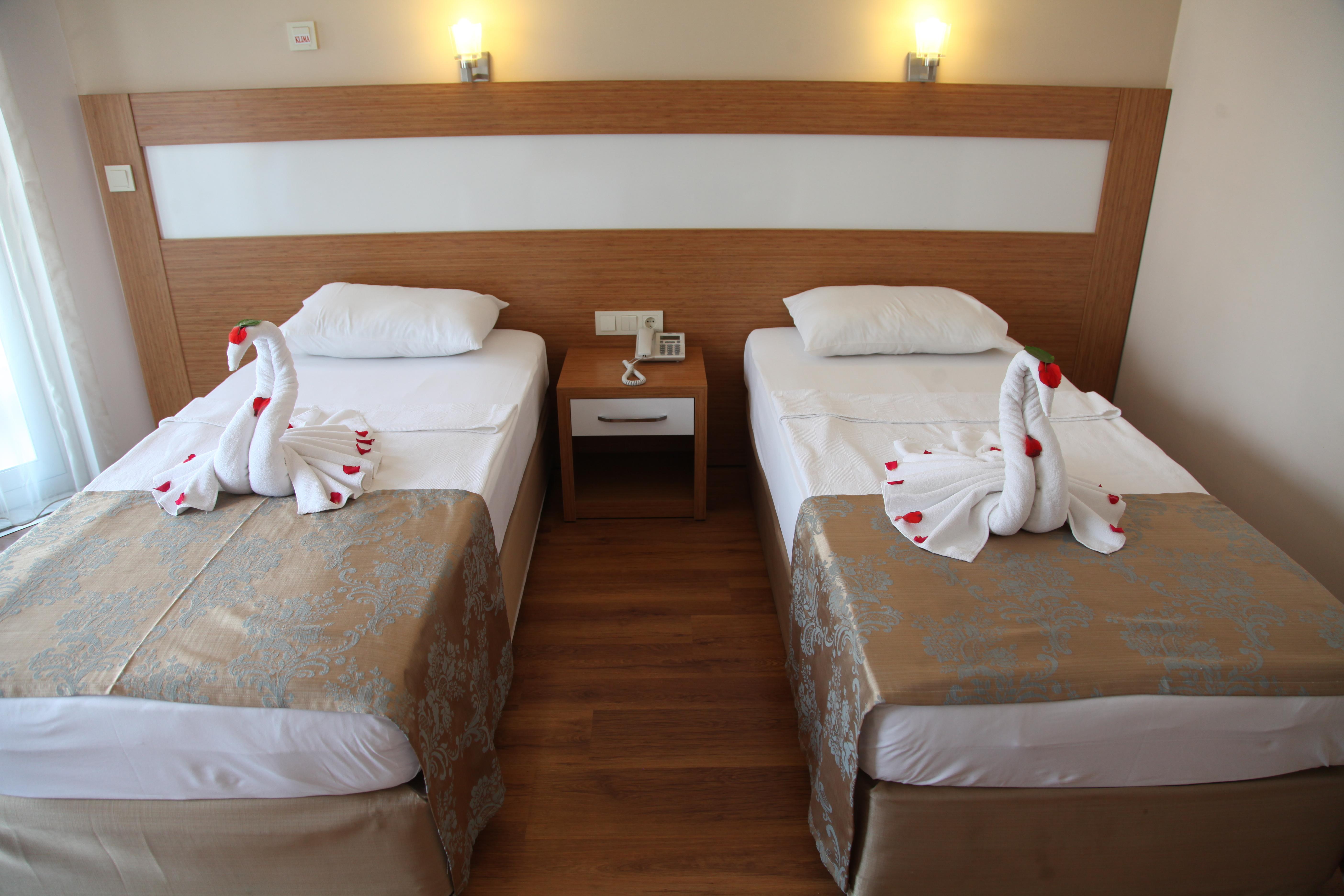 Lonicera City Hotel Аланя Екстериор снимка