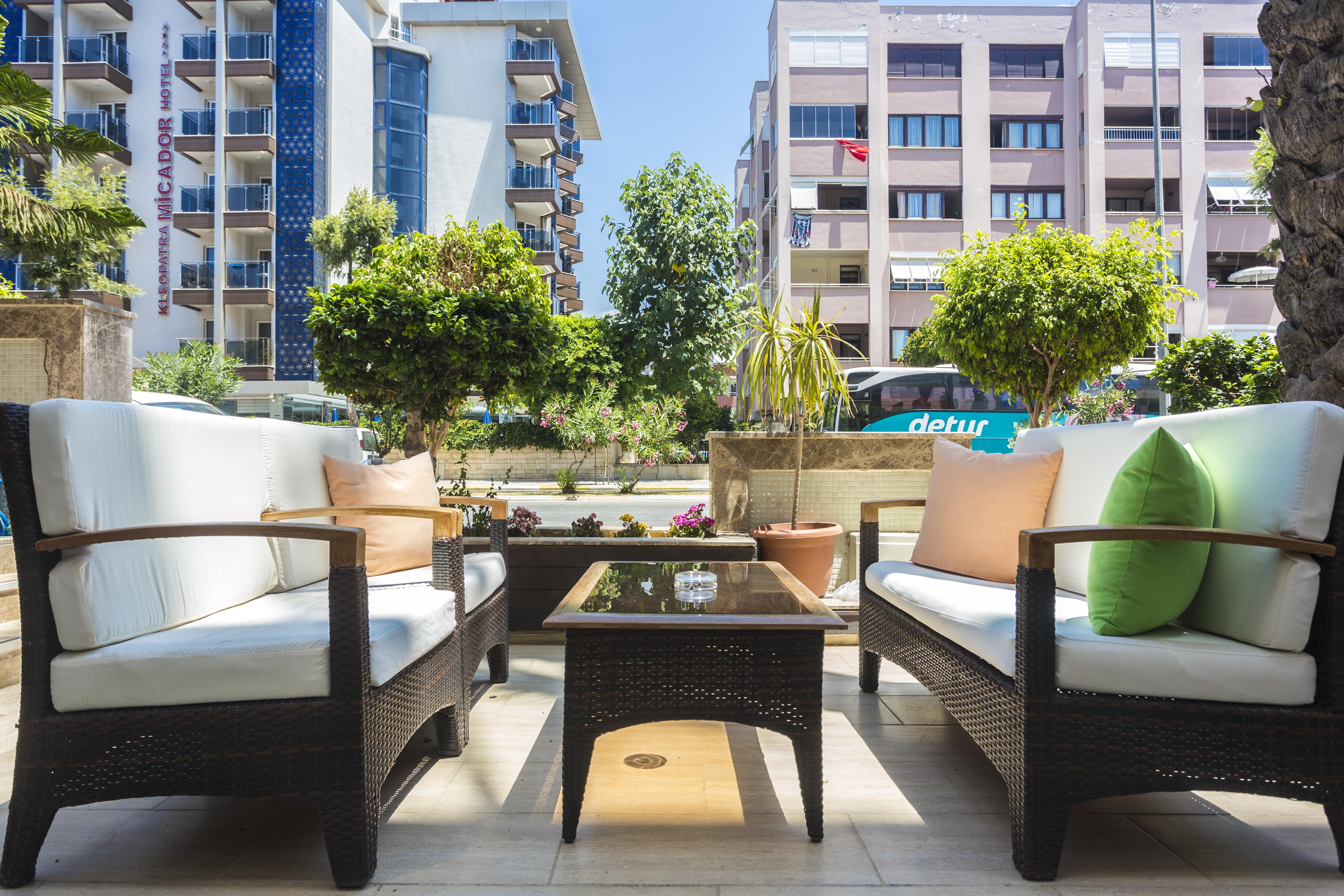 Lonicera City Hotel Аланя Екстериор снимка