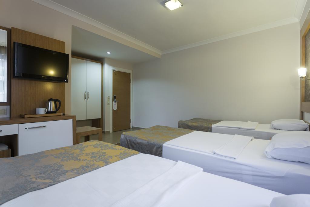 Lonicera City Hotel Аланя Екстериор снимка
