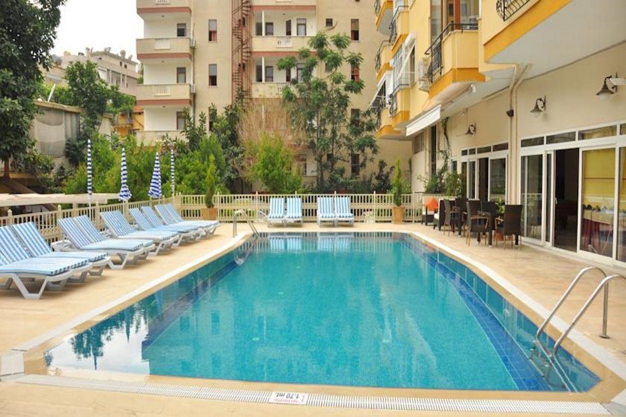 Lonicera City Hotel Аланя Екстериор снимка