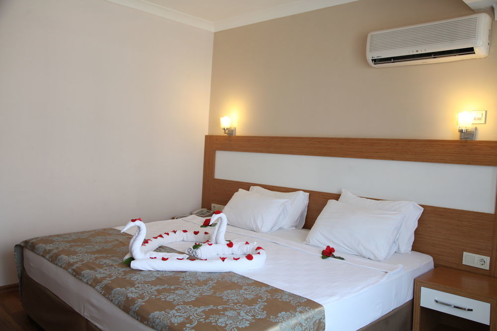 Lonicera City Hotel Аланя Екстериор снимка