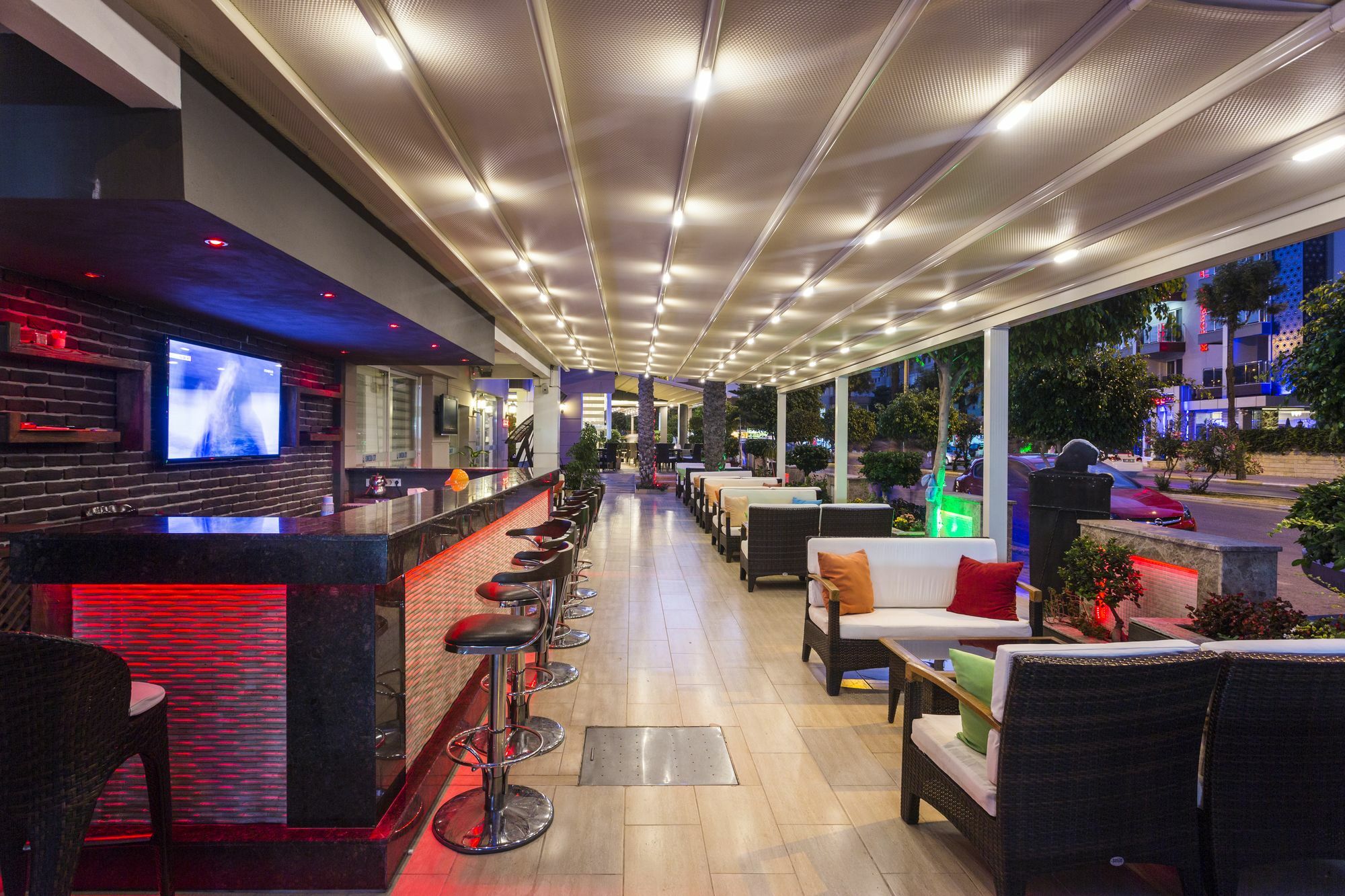 Lonicera City Hotel Аланя Екстериор снимка